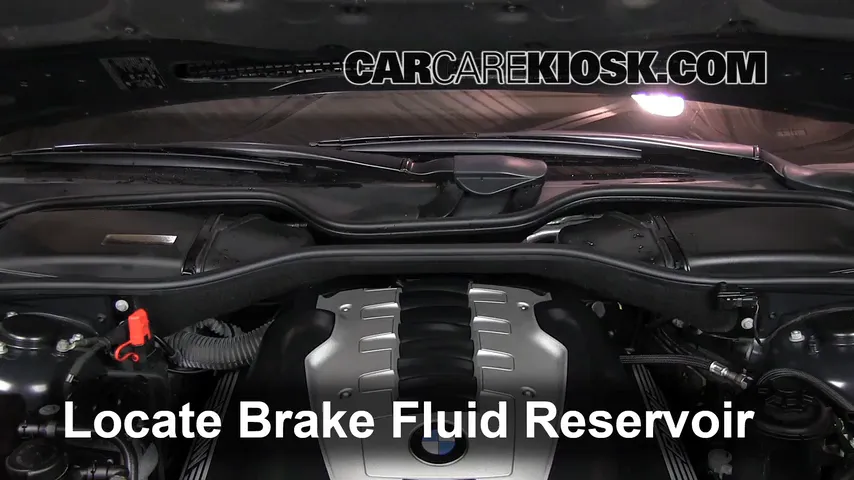 2007 BMW 750Li 4.8L V8 Liquide de frein